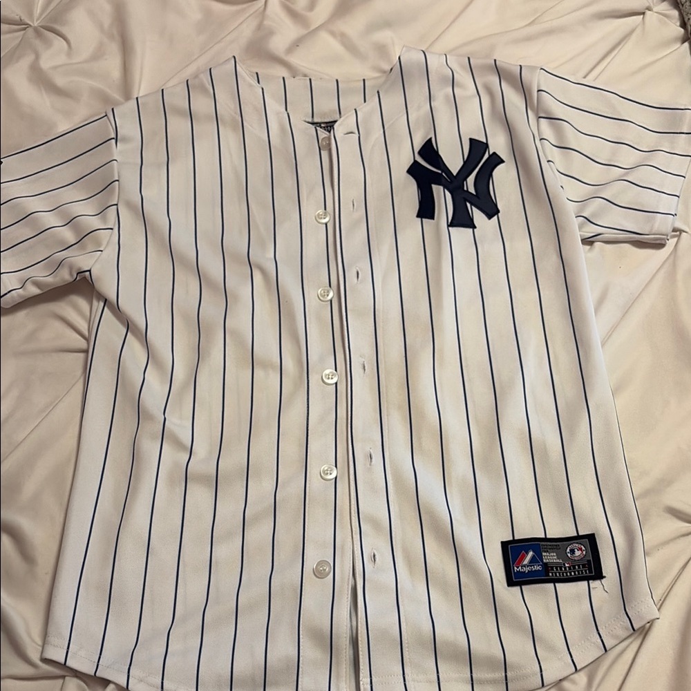 Vintage Majestic Yankees Derek Jeter Striped Jersey Unisex size S/M & Kids 14-16